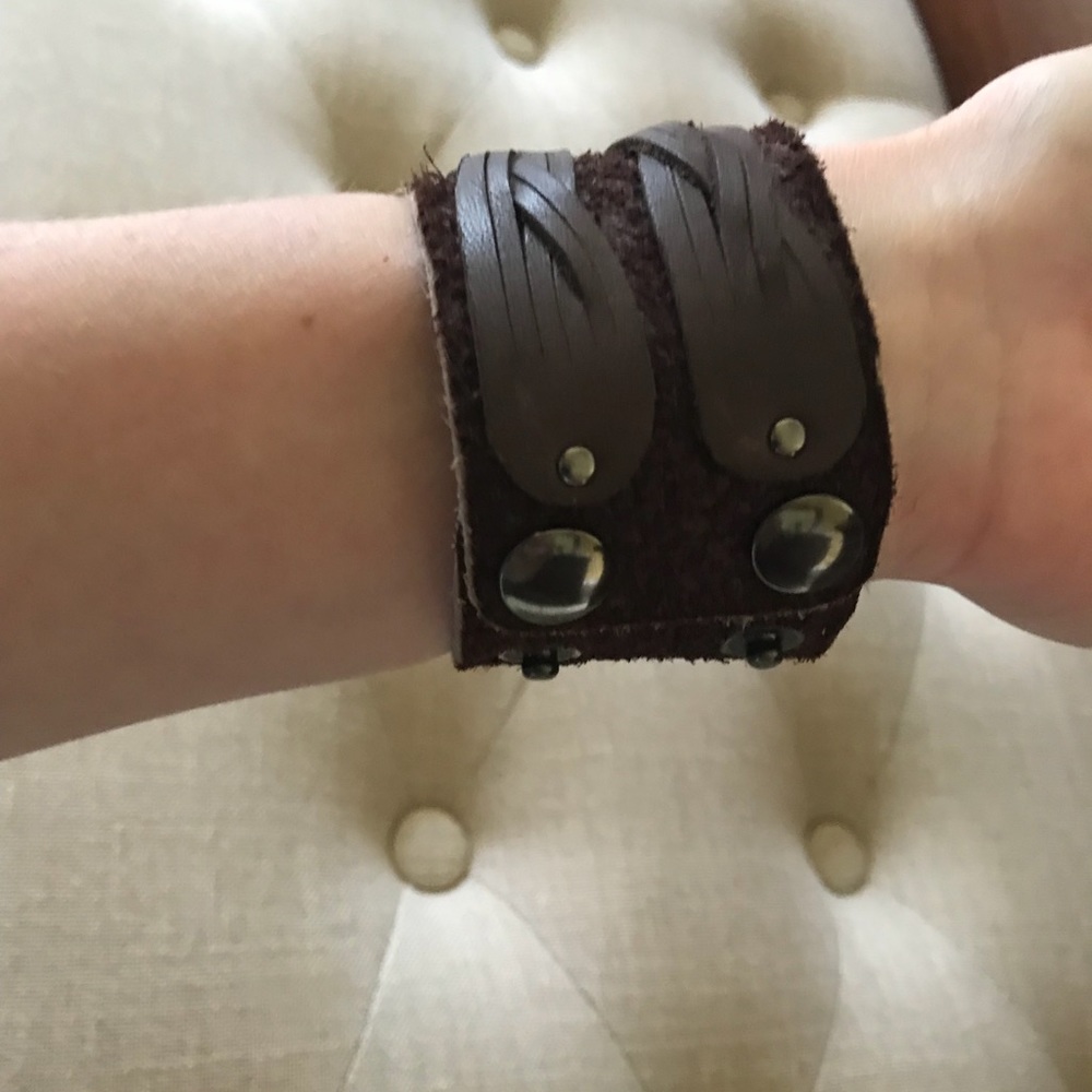Leather strap bracelet